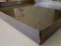  BI3141 - BANDEJA  INOX  304   TAM:    31 x 41 x 2 cm       - Foto 3