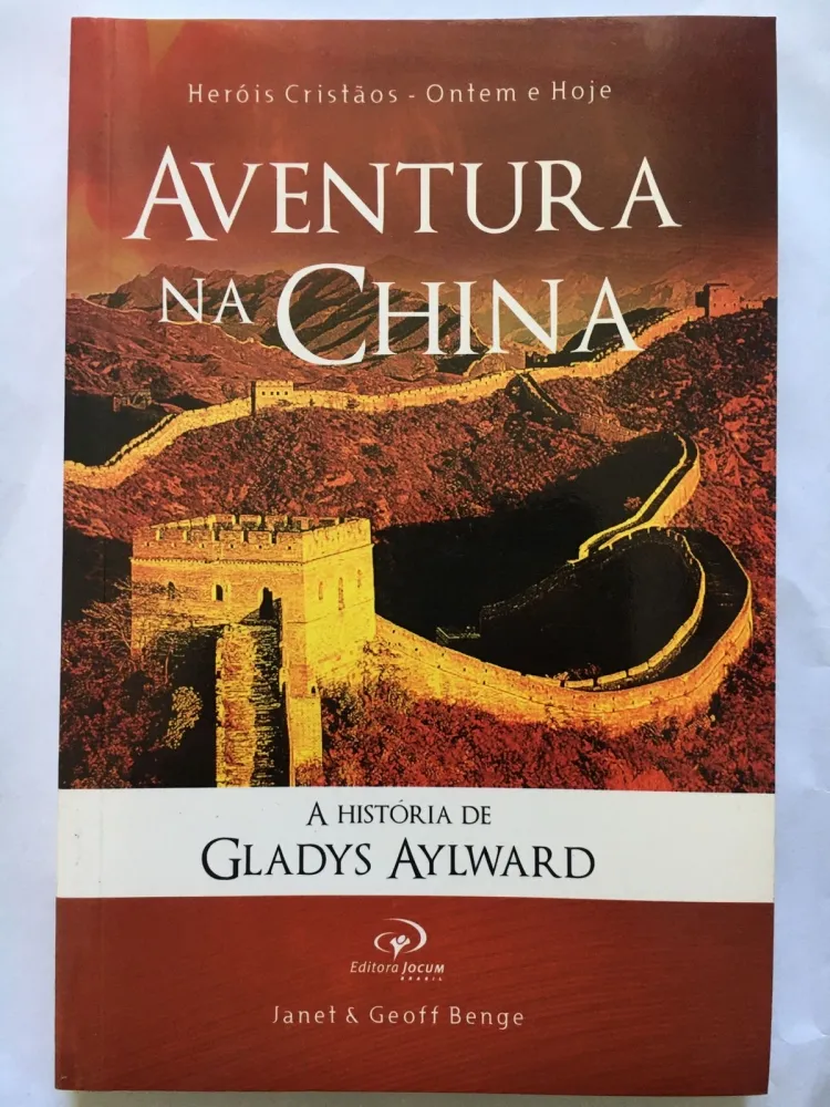 Livro Aventuras na China