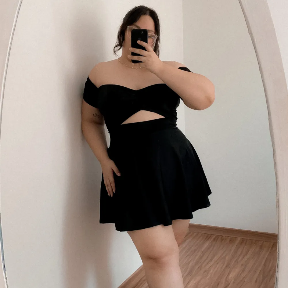 SAIA RETRO BLACK GODÊ CINTURA ALTA EM LYCRA 