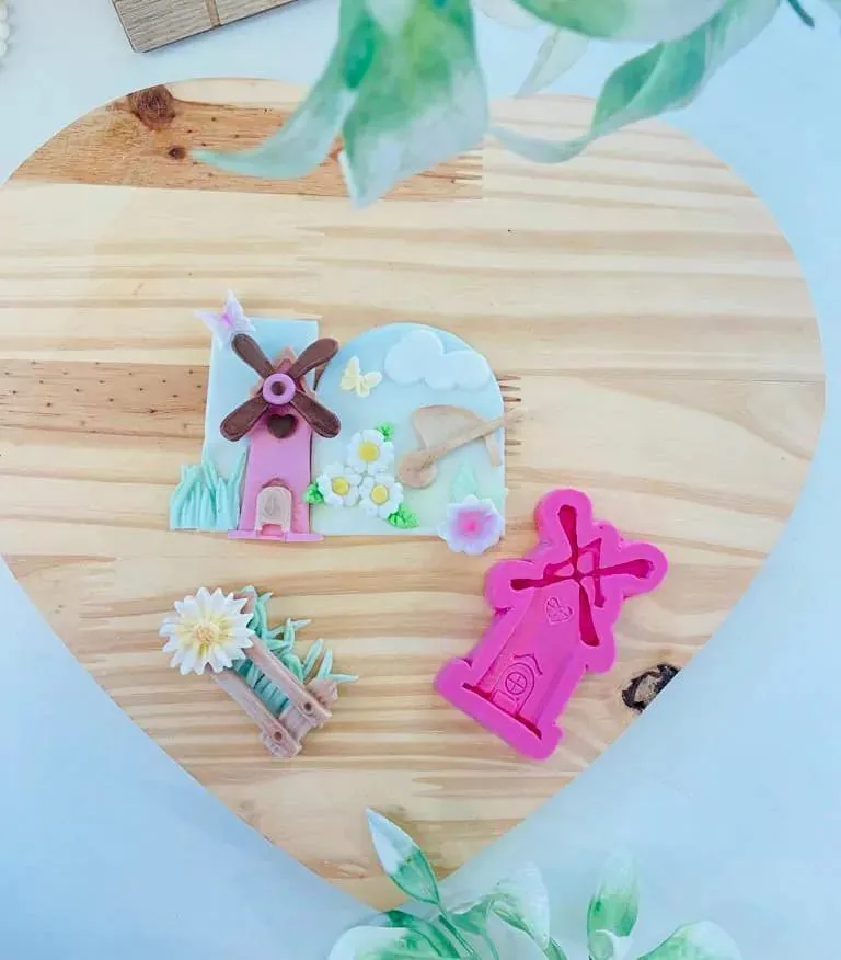 Molde de Silicone Moinho Celeiro da Fazendinha  Imagem