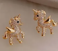 brincos de orelha unicornio - Foto 2