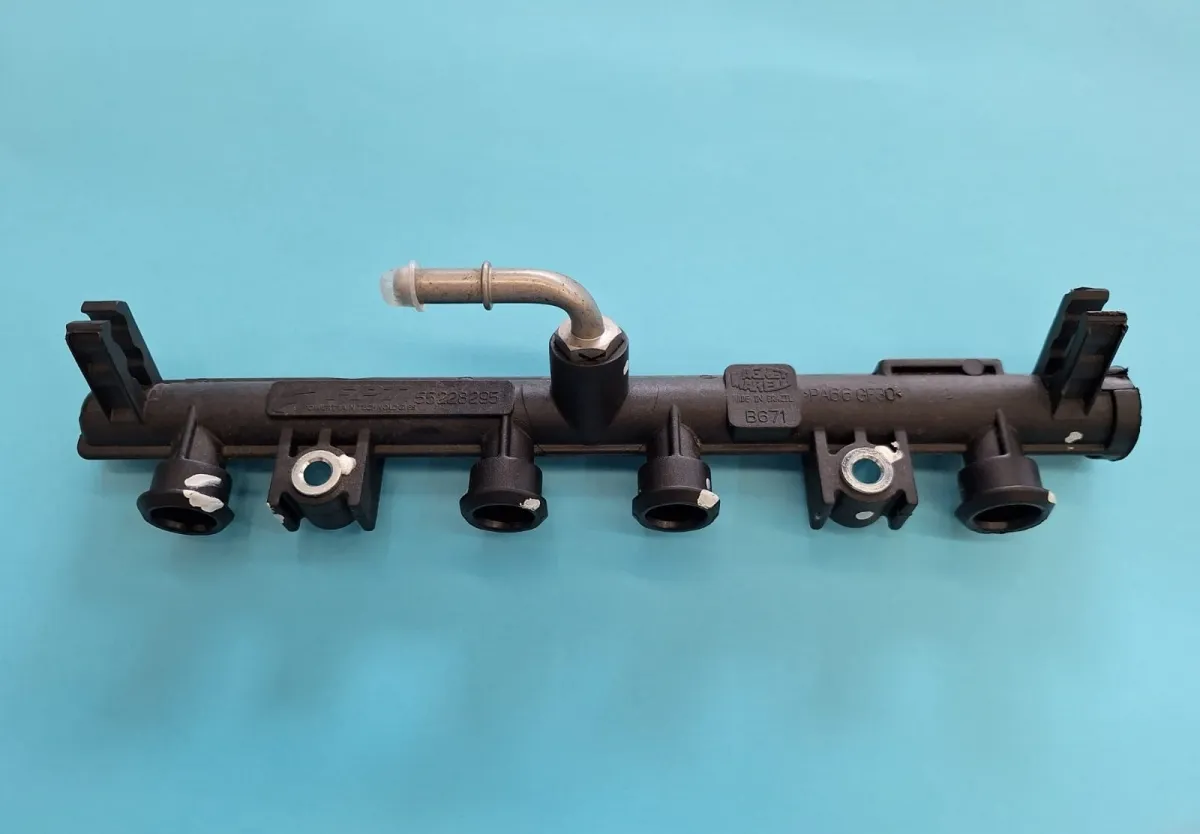 Flauta Alojamento dos Bicos Combustivel Fiat Uno WAY 1.0 Flex 55228295