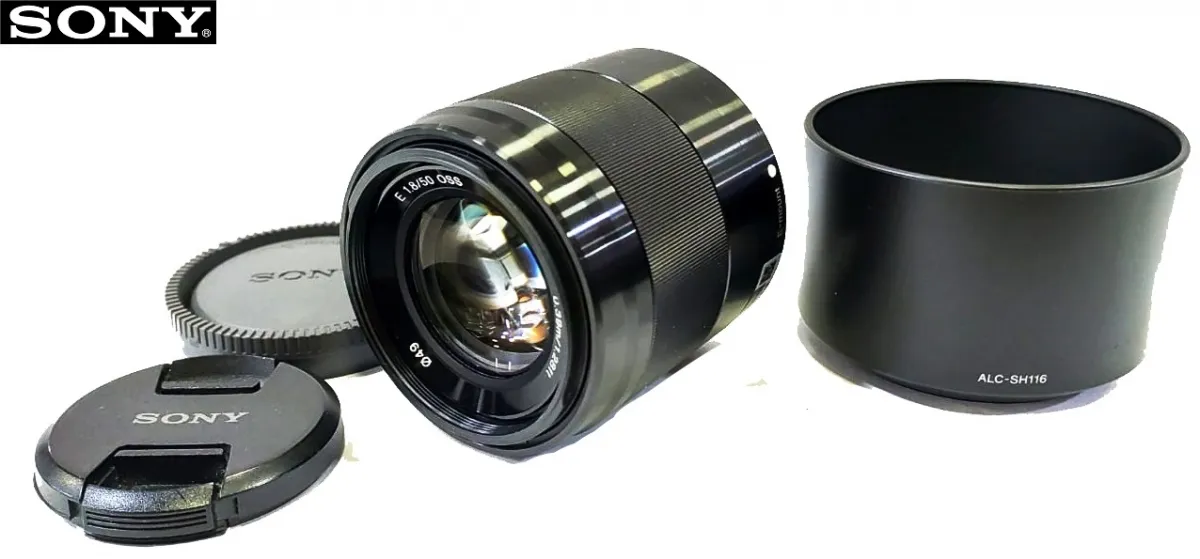 Lente Sony E 50mm f/1.8 OSS - Vendida