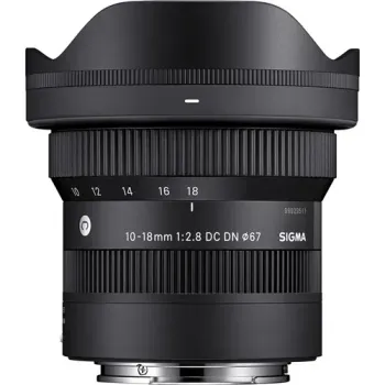 Lente Sigma 10-18mm f/2.8 DC DN 