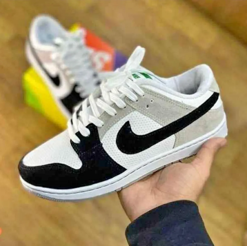 Nike Dunk Cinza com preto e branco 