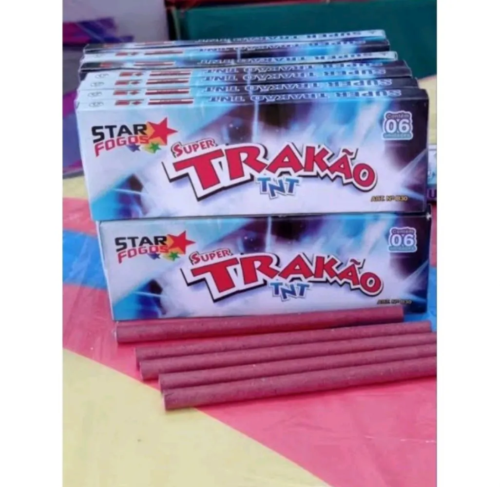 Display com 20 super trakão com 6 unidades cada Imagem