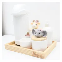 Kit Higiene - 6 peças - Safari Menina - Girafa + Elefante - Foto 2