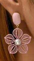 2 peças Brincos pendentes flor - Foto 2