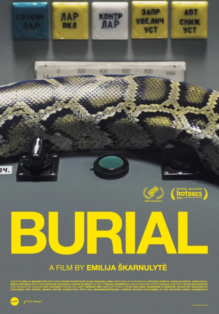 Burial (2022) Emilija Skarnulyte DVD - legendas em português Imagem