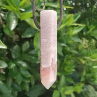 COLAR DIFUSOR DE PEDRA NATURAL PARA AROMATERAPIA Ponta de Ametista Rosa - 0106 - Foto 2