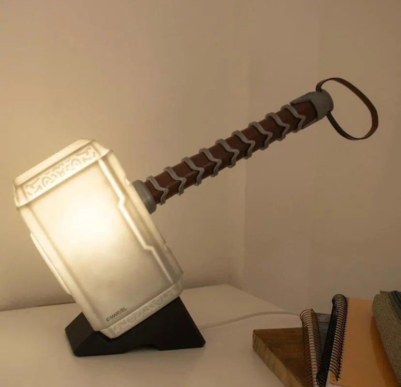 Luminária 3D Martelo Thor  Imagem