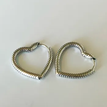 Brincos Argolas Coracao Moments– Inspiração Pandora