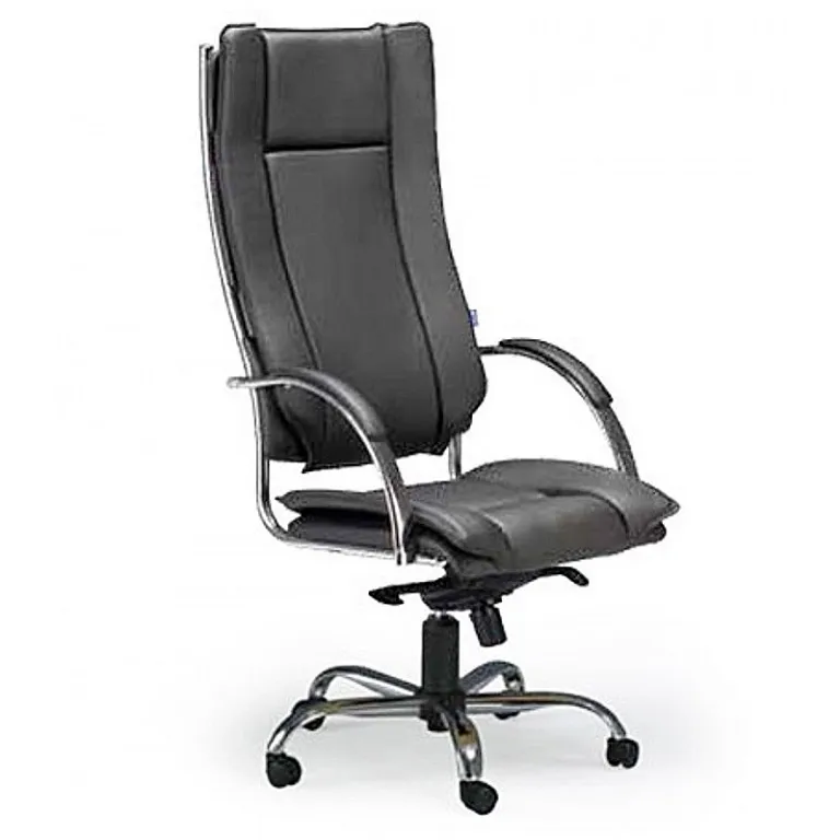 Poltrona Presidente Rimini Mecanismo Relax com Base Cromada e Braços em Alumínio