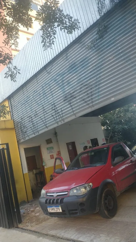 Porta de aço de enrolar automática L795cm X H450cm - Cód. 987 Imagem