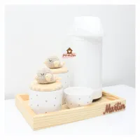 Passarinhos - Kit Higiene - 5 peças - Poá - Bandeja Madeira  - Garrafa G - Foto 2