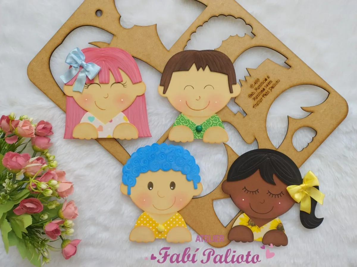 G1.499  Gabarito de Moldes em MDF Meninos e Meninas 14cm  - Coleção Brincadeira de Criança