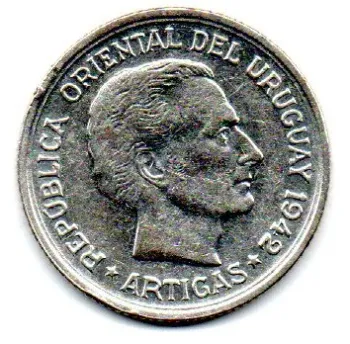 Uruguai - 1942 - 1 Peso - Prata .720 - Aprox. 9g - 27mm