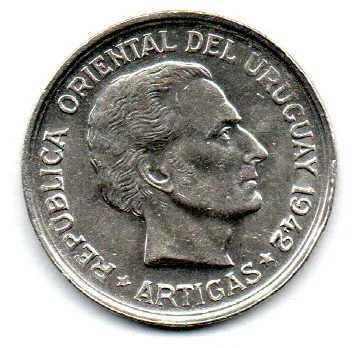 Uruguai - 1942 - 1 Peso - Prata .720 - Aprox. 9g - 27mm