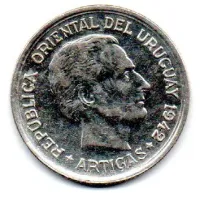Uruguai - 1942 - 1 Peso - Prata .720 - Aprox. 9g - 27mm