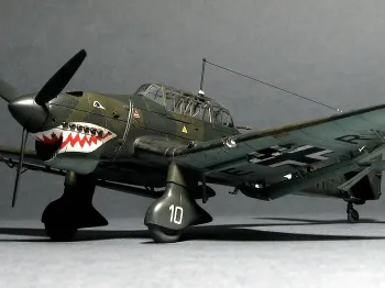 Avião Junkers JU-87 B-1 Stuka Kit Airfix 1/72 - Foto 2
