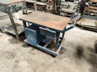 Carrinho porta ferramentas com gaveta e armario - Cód. 105 - Foto 2