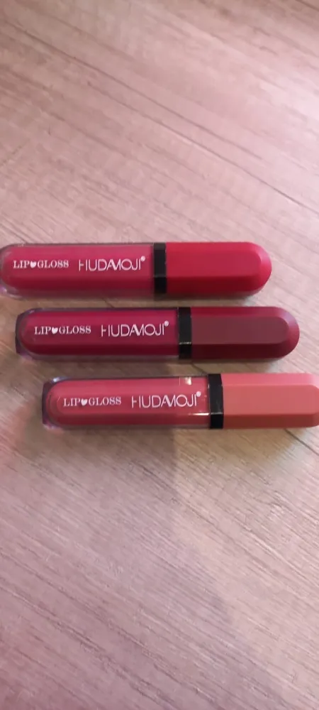 Paty Parfumerie - LIP GLOSS HUDAVIOJI KIT COM 03 CORES