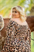 Vestido Longo Manga Longa Maria Francia Onça - Foto 4