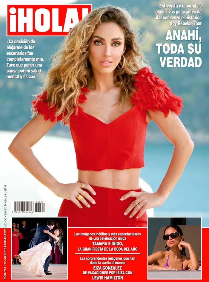 Revista Hola - Anahi