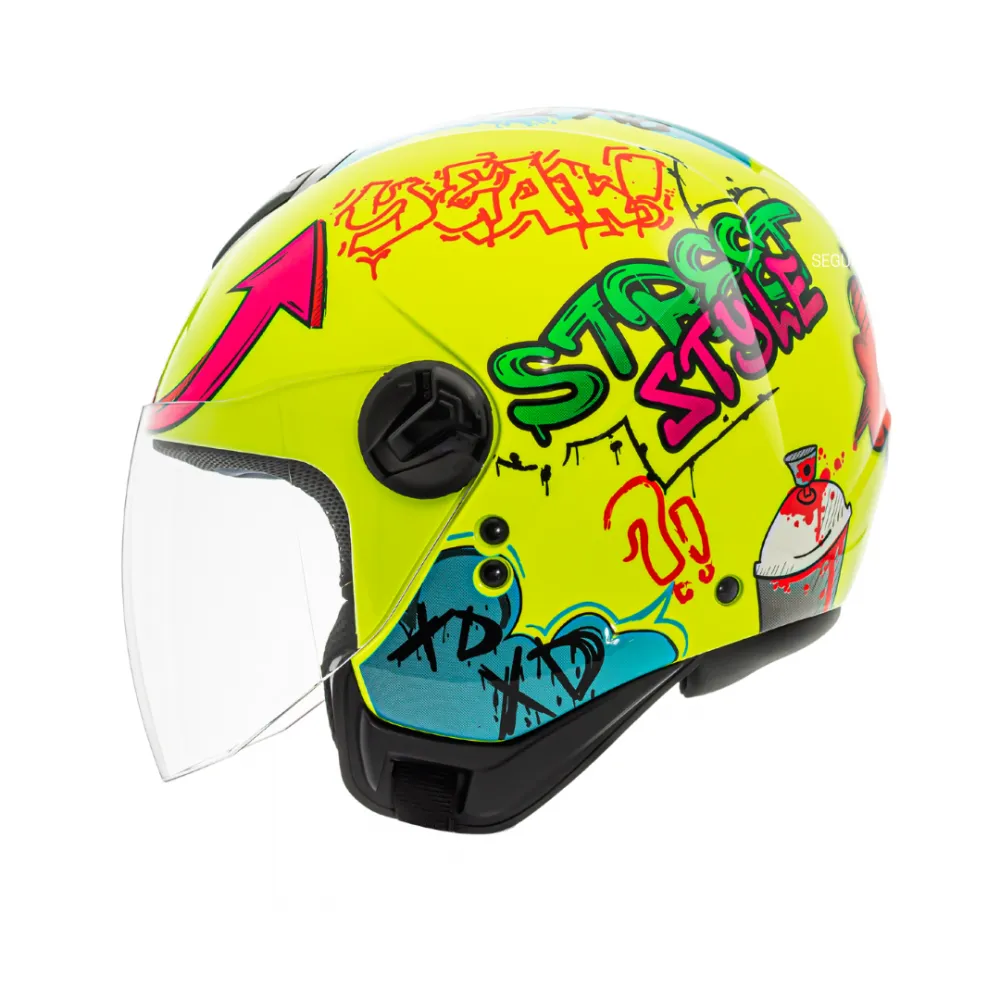 Capacete Peels Freeway Street