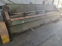 guilhotina  mecânica para chapas 3 metros 3.5mm de capacidade - Foto 2