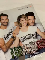 Revista Estilo DF #AbrazaMéxico Christian (Febrero, 2017) - Importada - Foto 3