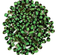 Missanga de vidro verde e preto 6/0  - 4mm