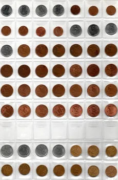 1994 à 2023 - Lote com 151 moedas do Real - Moedas de 1 real, 50 centavos, 25 centavos, 10 centavos, 5 centavos e 1 centavo de circulação comum - Foto 2