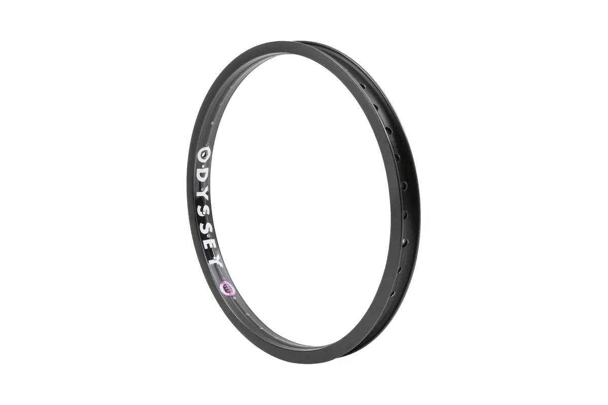  ARO ODYSSEY  QUADRANT    PRETO