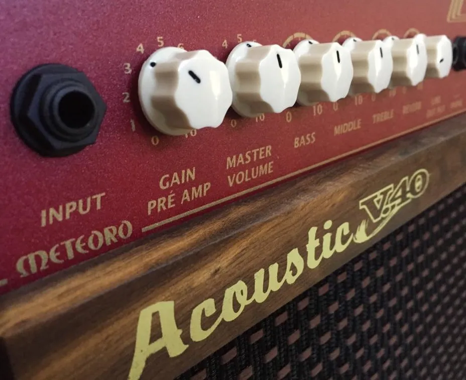 Kit Knob Bege p\ Amplificador Meteoro  V40 Mod. novo c\6 peças