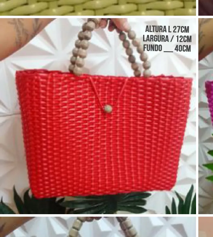 Bolsa em fio fibra sintética, confecção artesanal e Super reforçada, lançamento moda primavera verão praia e piscina, ideal para todas ocasiões! Imagem