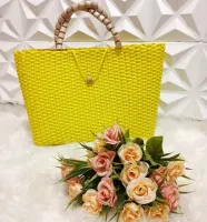 Bolsa em fio fibra sintética, confecção artesanal e Super reforçada, lançamento moda primavera verão praia e piscina, ideal para todas ocasiões! - Foto 4