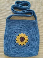 Bolsa de Crochê Alça Transpassada Girassol/Margarida Jeans (P) 020 - Foto 6