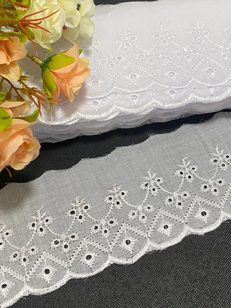 BORDADO INGLES CTL482 7,5 CM branco Imagem