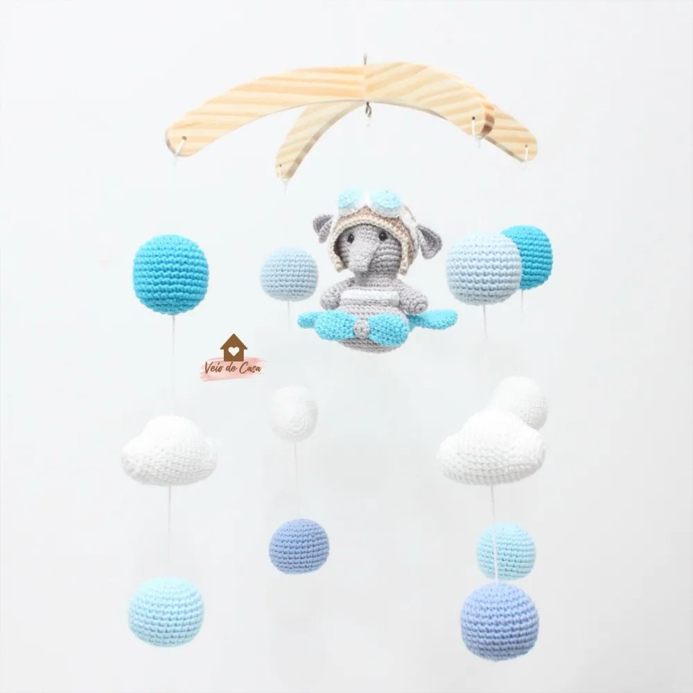 Móbile Elefante Aviador - com Nuvens e Bolinhas Imagem