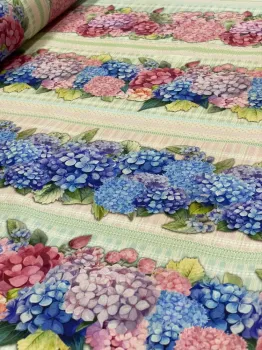 TECIDO TRICOLINE BARRADO DIGITAL  Hortênsia