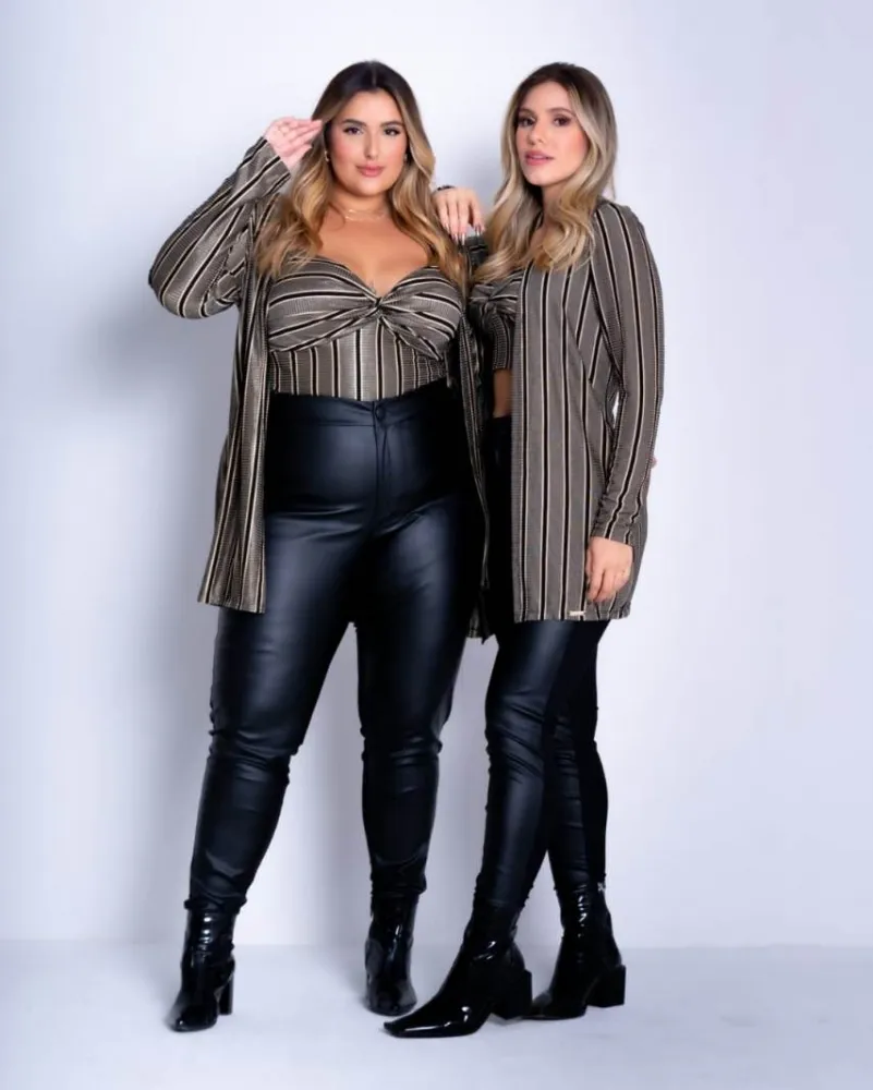 Cardigan e Cropped Diva's Voga Listrado Preto Imagem