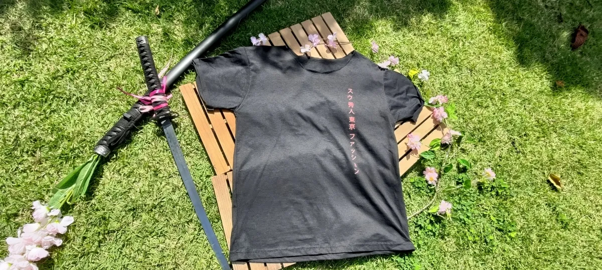 Camiseta Usagi  Black Imagem