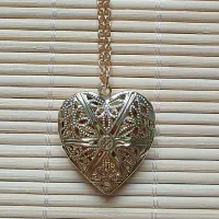 Colar Difusor Pessoal Relicário Para AROMATERAPIA CORAÇÃO DOURADO - R117 - Foto 5