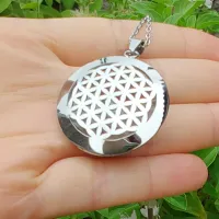 Colar Difusor Pessoal Relicário Para AROMATERAPIA FLOR DA VIDA PRATEADO R119 - Foto 3