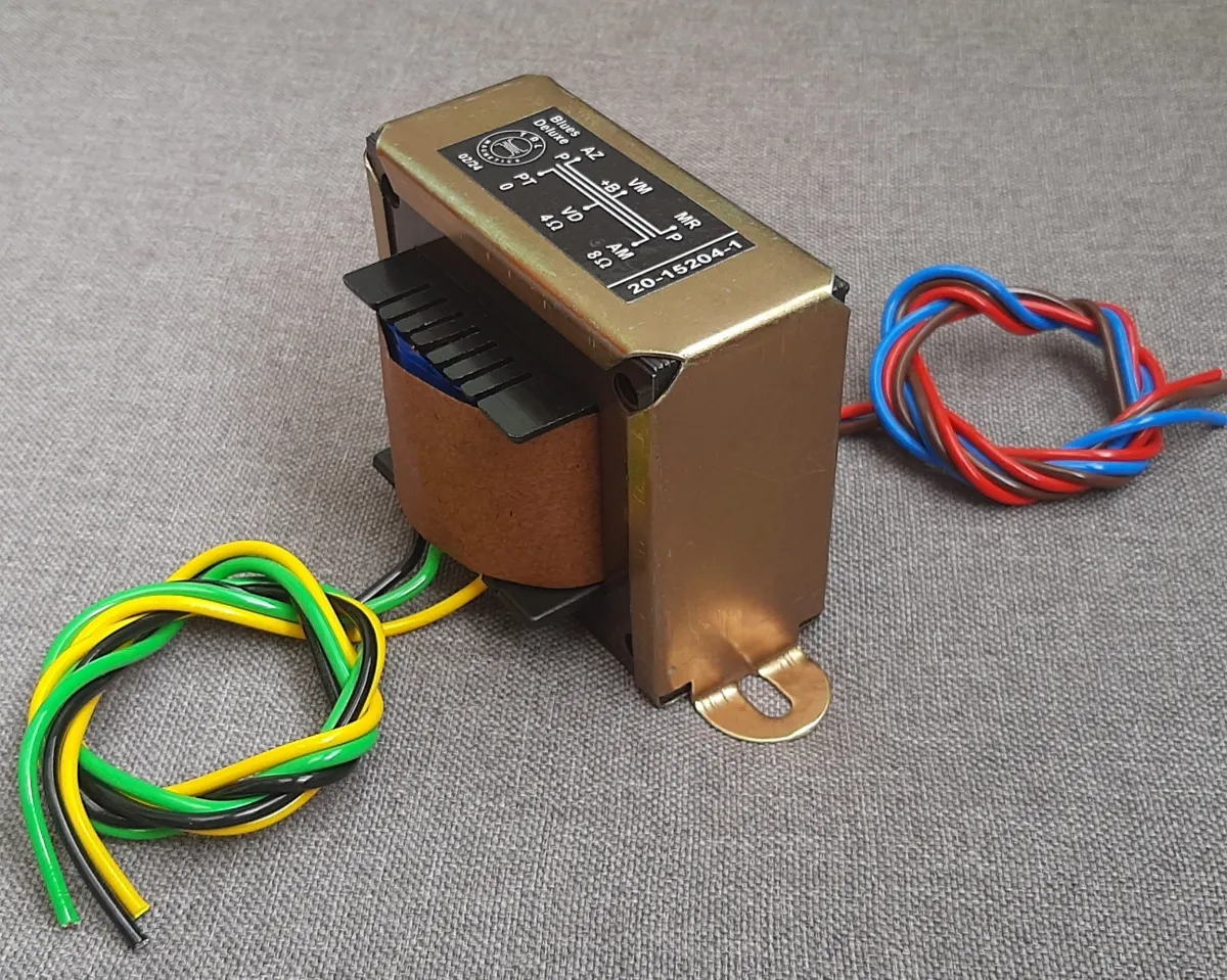 Blues Deluxe | OUT | 40W Imagem
