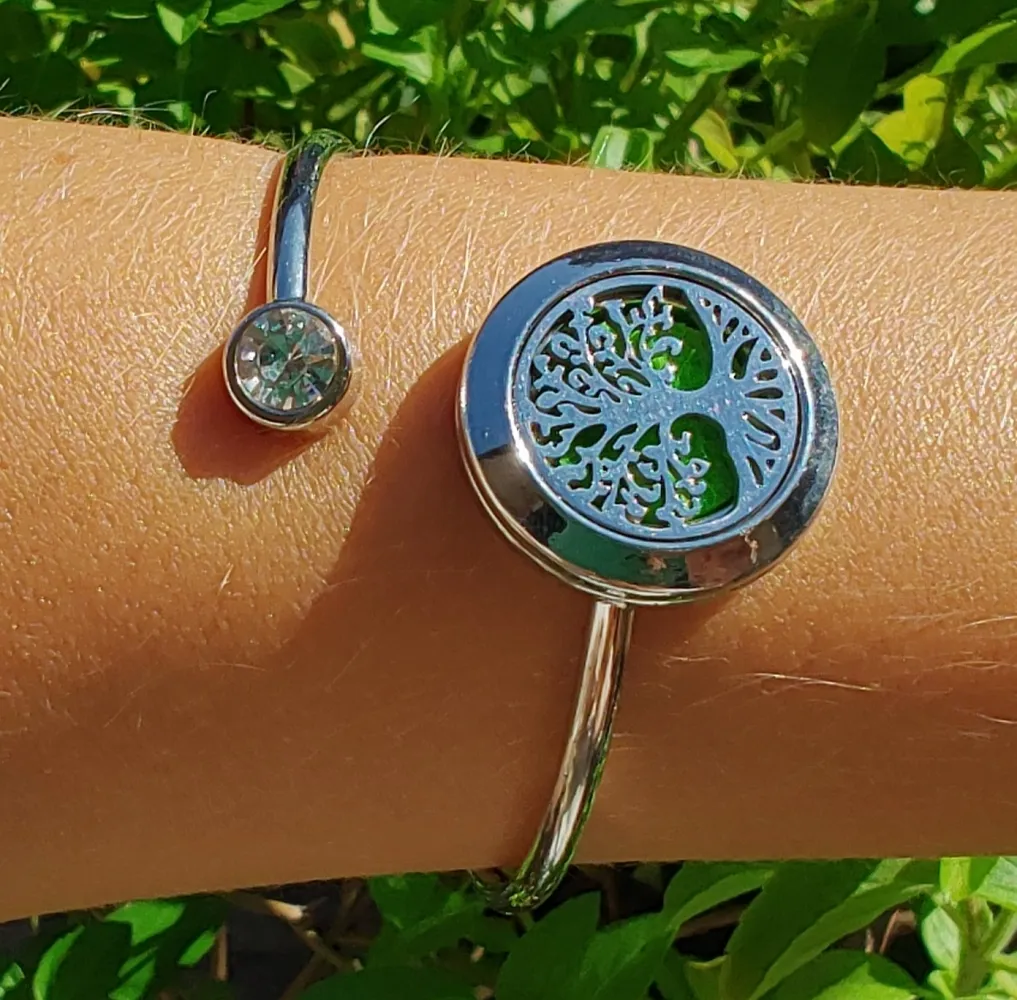Pulseira Difusora de Óleos Essenciais Relicário Para AROMATERAPIA ÁRVORE DA VIDA - P002