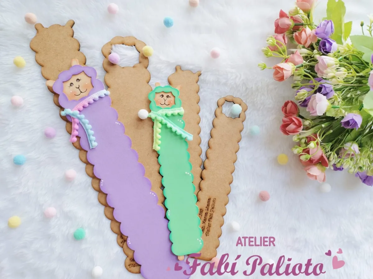 G1.585  Gabarito de Moldes  em MDF  Marca Página Lhama Imagem