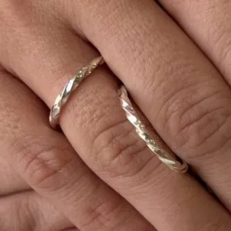 Par de alianças torcido prata 950 - 2,5 mm - APT250 Imagem