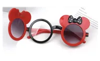 Óculos de Sol Infantil Mundo Minnie cor Vermelho c/ Preto - Importado    - Foto 2
